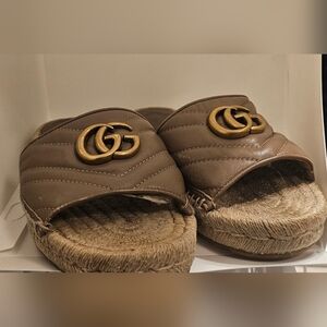 Gucci Beige Marmont Quilted Slide Espadrilles GG Size 36 Flats